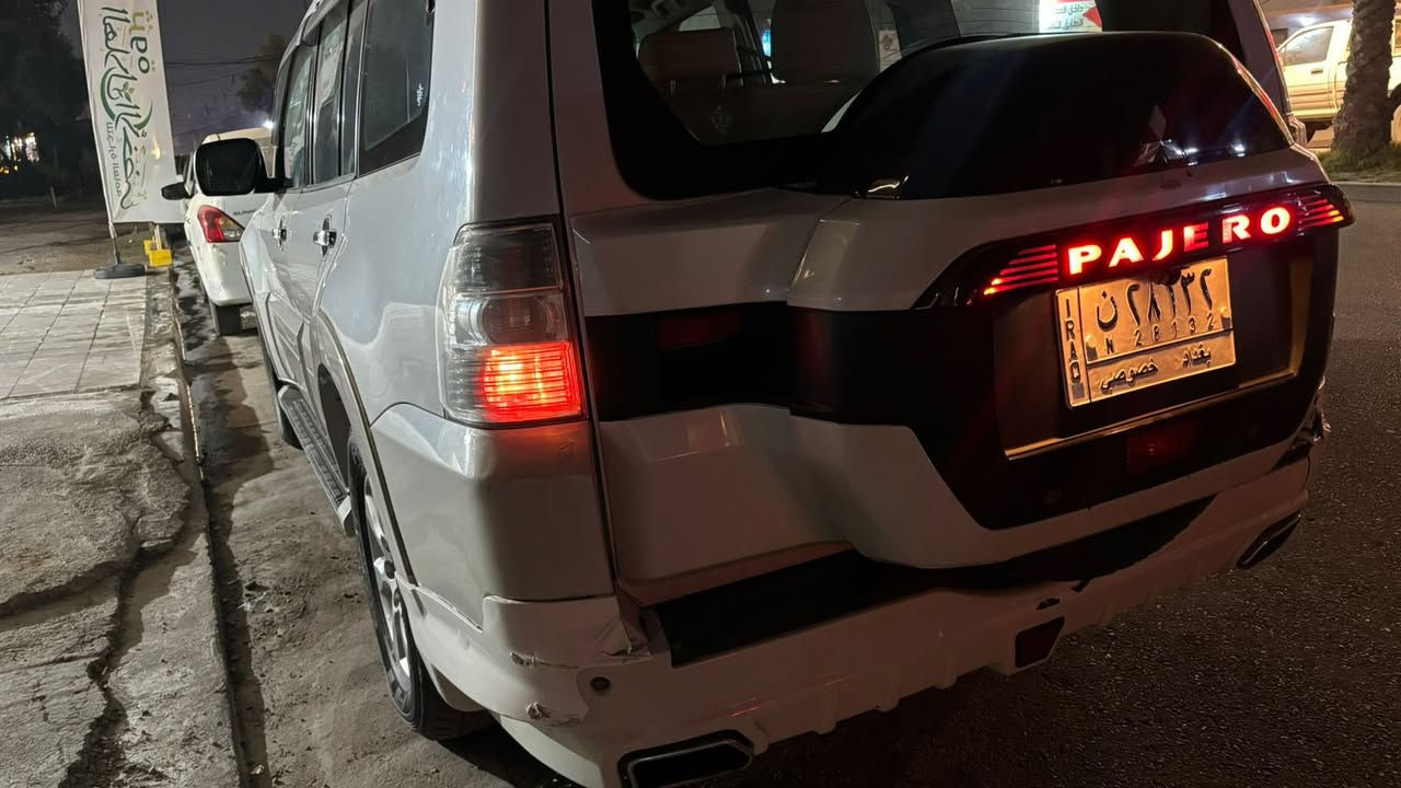 باجيرو حبتور فول موصفات موديل 14 محدثه 24 مكفوله من ضربه بيها صبغ تحديث البلاسك فقط كير مكينه  خير من الله رقم بغداد بسم خالي غراضها الصليه كلهن موجودات  العنوان بغداد سيديه السعر اتصل  ***********
