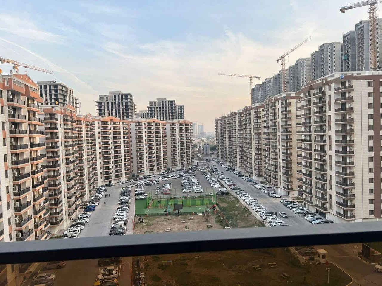 � اعلان بيع مستعجل | وجوه السوك 

🏡 شقة للبيع بمنصور سيتي
فرصة حلوة وما تتعوّض 👌

📐 المساحة: 176 متر
🛏 عدد الغرف: 3 نوم
🏢 الطابق: 24
📍 المواصفات:
• شقة ركنية
• إطلالة داخلية هادئة
• 3 بلكونات

💰 السعر نار وجوه السوك 🔥

📩 علّق (تم) يوصلك السعر والتفاصيل فورًا

📲 التواصل واتساب فقط:
***********
***********

—
✦ بوابة بغداد
✦ تسويق عقاري نظيف، سريع، واحترافي
✦ نستقبل كل عروض البيع والإيجار بكل مجمعات بغداد السكني.
