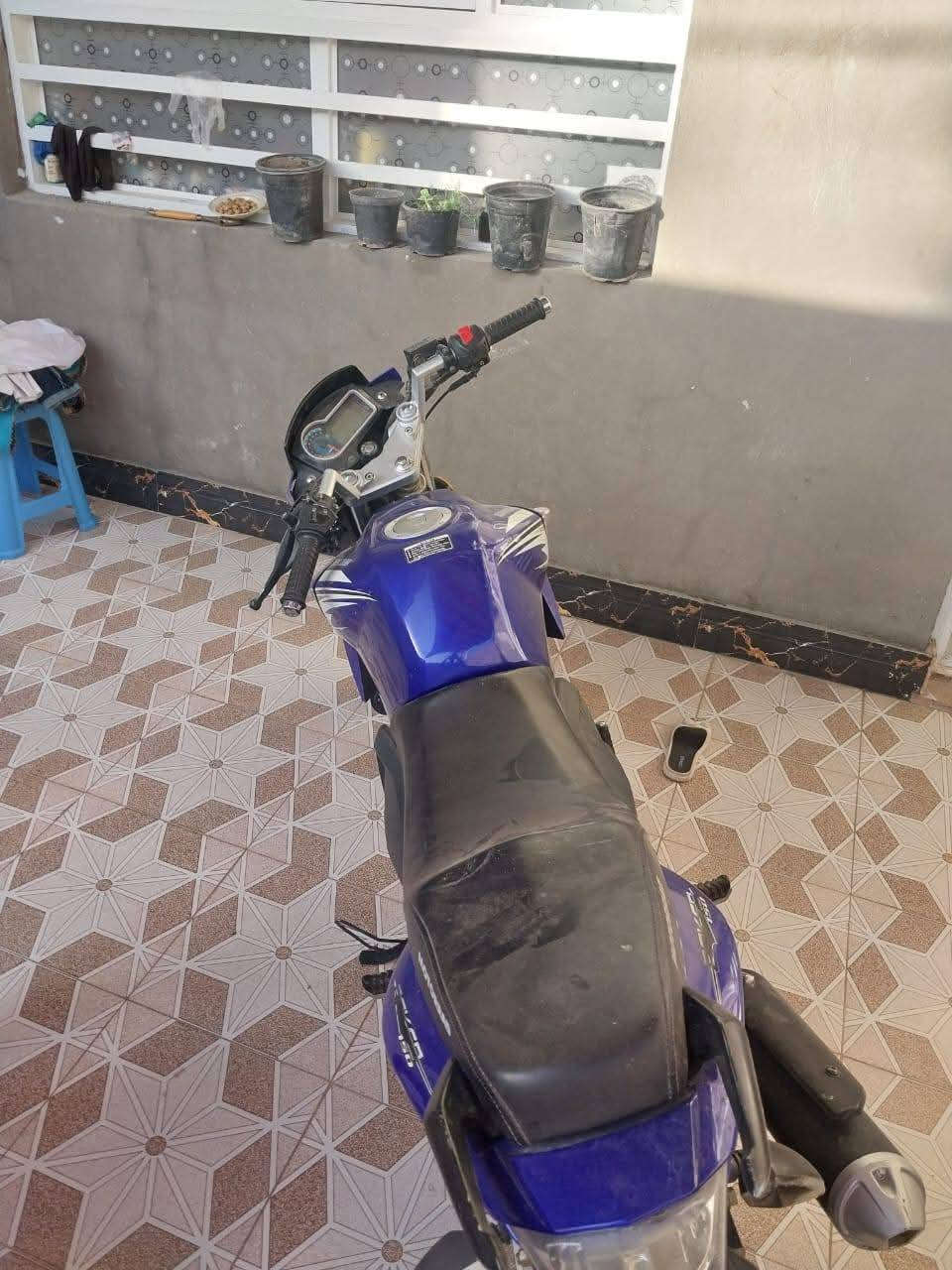 السلام عليكم  للبيع دراجه ياباني مديل ٢٣ رقم نجف دولي دراجه نضيفه مكاني نجف حي العسكري ***********
