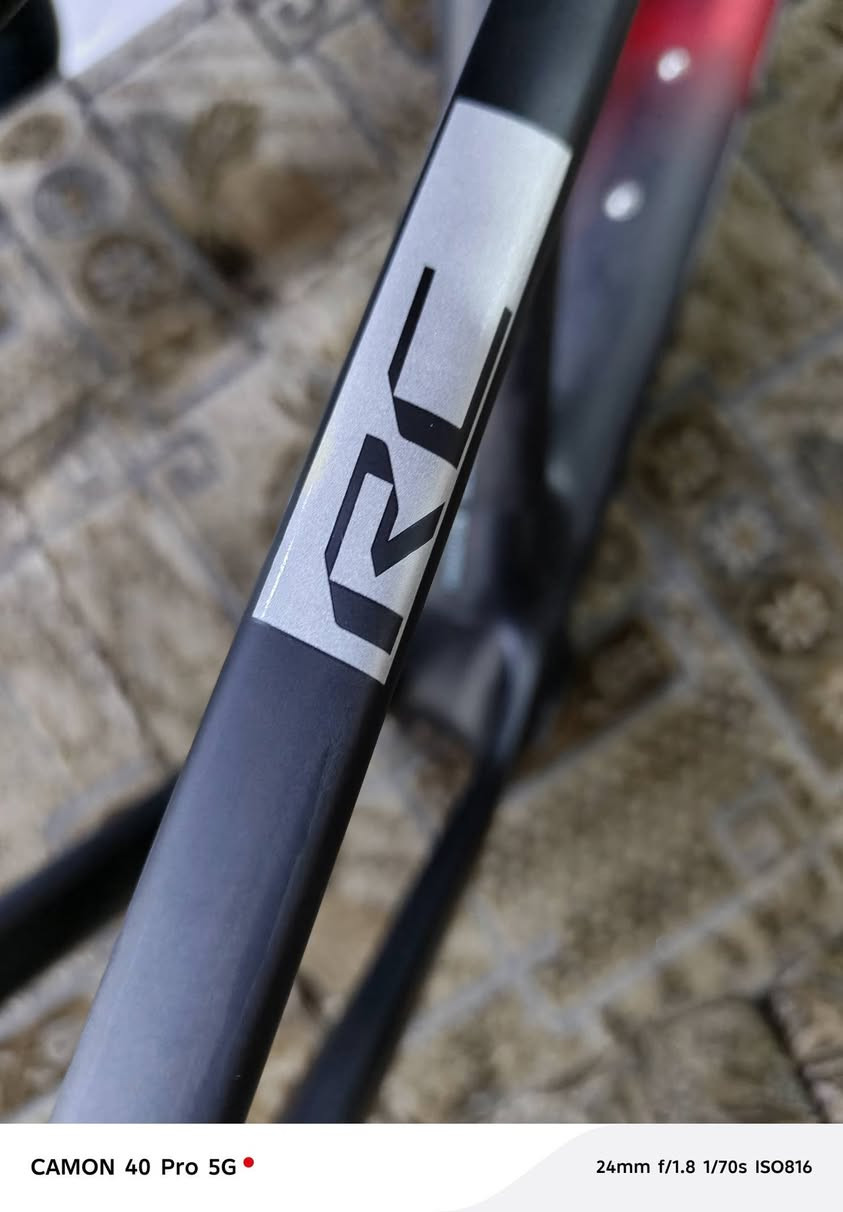 مزاد مزاد...هيكل دراجه الوزن كيلو و ١٠٠ غرام مزاد لحد الساعه ٧ مساء غدا الأحد
للتواصل على الأرقام 
***********
***********
