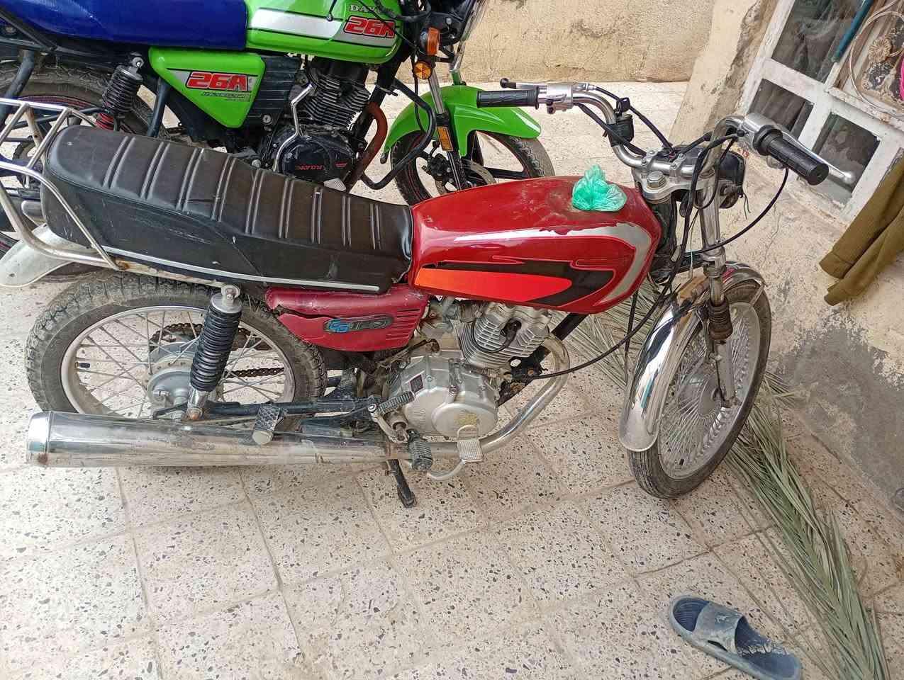 السلام عليكم دراجه اربعه كير تايكر كلك ضفيره شغاله مديل 2019السعر 225اوبيهه مجال لشراي /المكان الامن الداخلي /***********هاذا رقمي بيه واتساب 💜
