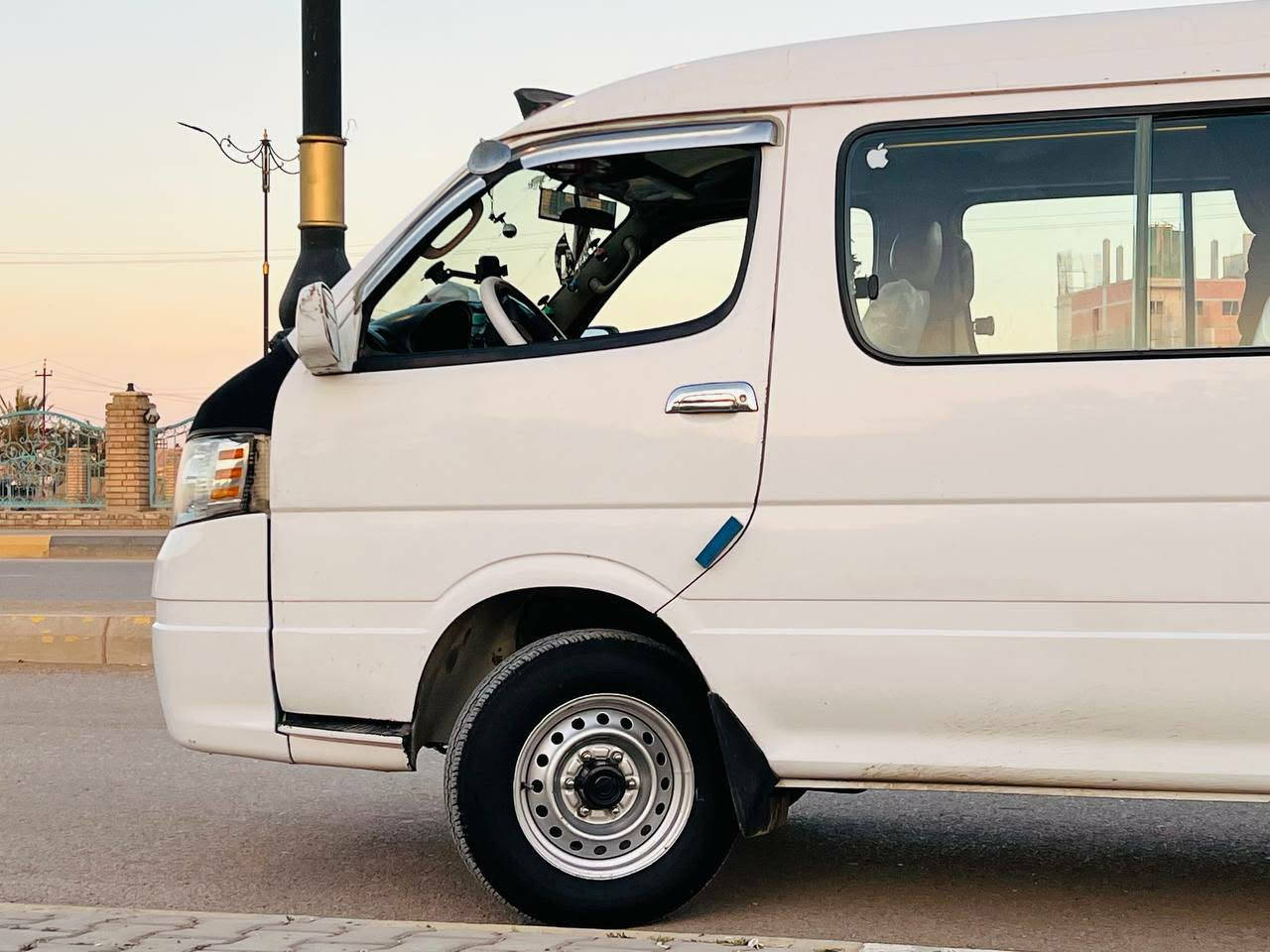 السلام عليكم جنبي H1 فحل عكيلي موديل 12
رقم ديالى سنويه لل27
السياره كامله عل اخر حبايه 
كير مكينه اكسل مكفولات
 تدفئه تبريد خير من الله ثلج 
لا خياس لا ضربه لا معجون سياره مكفوله
يرهم مراوس نيسان ناصيه 
حبيب كلبي اقره منشور واتصل خاص ما اجاوب مكلف بلنشر
***********
