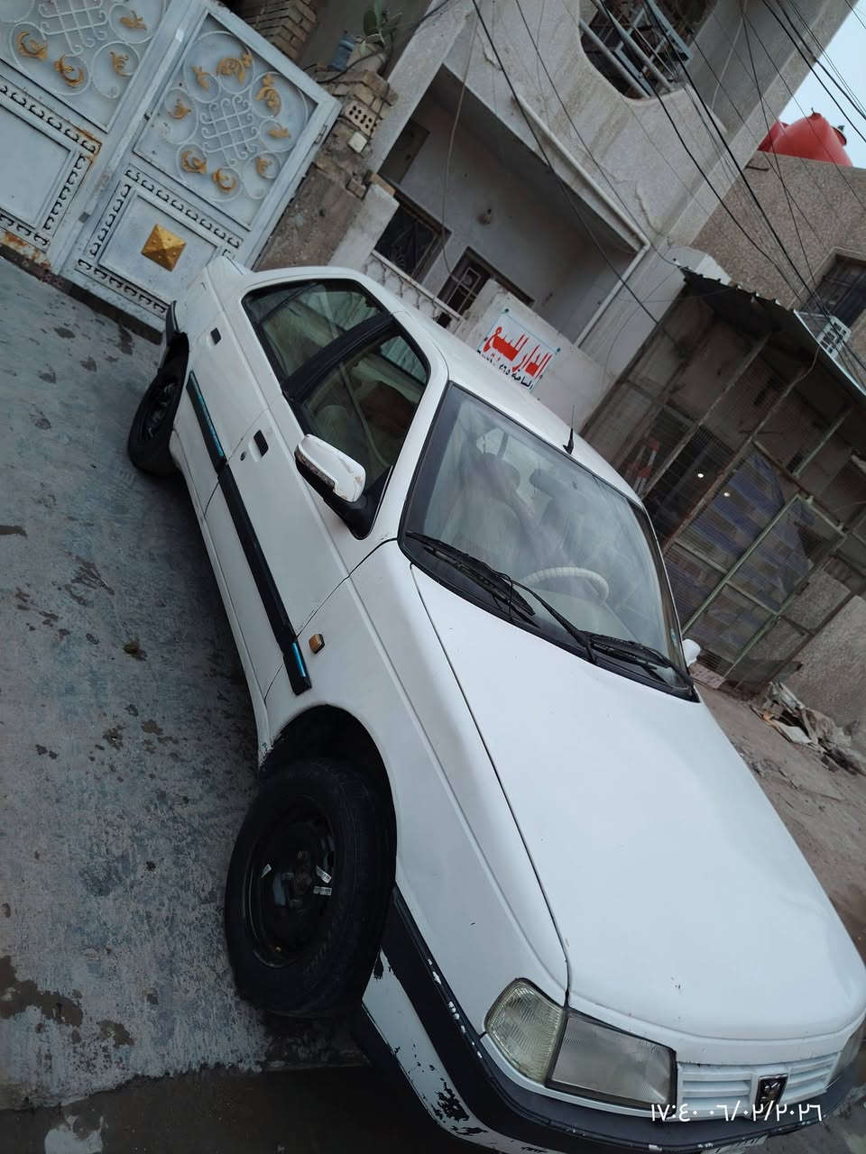 السلام عليكم بيجو جيلكس موديل 2009 ارقمه بغداد باسمي  سعر 30  وبيه مجال مكاني المشتل ما متواجد ع لفيس رقمي ***********
