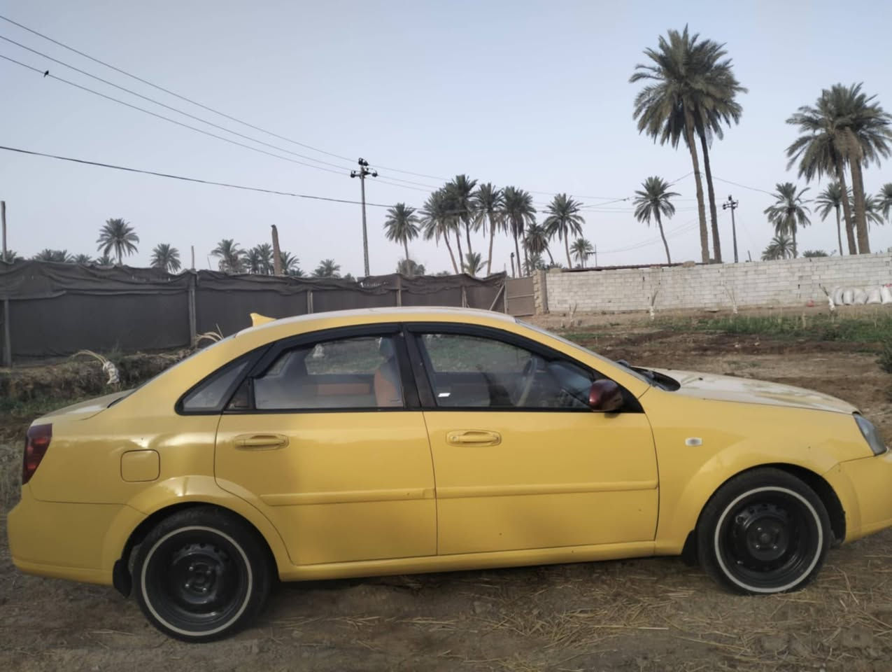 اوبترا للبيع موديل 2006سياره باسمي مكان السيارة دوانيه مصفره هيه وغرامات وارد امريكي التفاصيل الباقيه الشراي يتصل ***********
