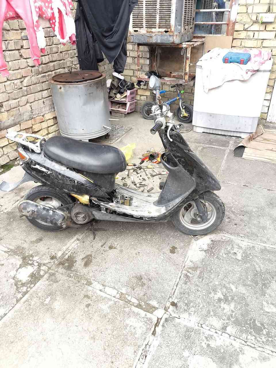 سلام عليكم شباب دراجه 60 للبيع كوم حديد شغاله بس ابيع لك كم حديد مجفته جديد سعر 125 بيها مجال عنوان البلديات شارع الكاشي


**إذا كنت صاحب هذا الإعلان وتريد حذفه لأي سبب، رجاءا أرسل رسالة إلى الدعم الفني**