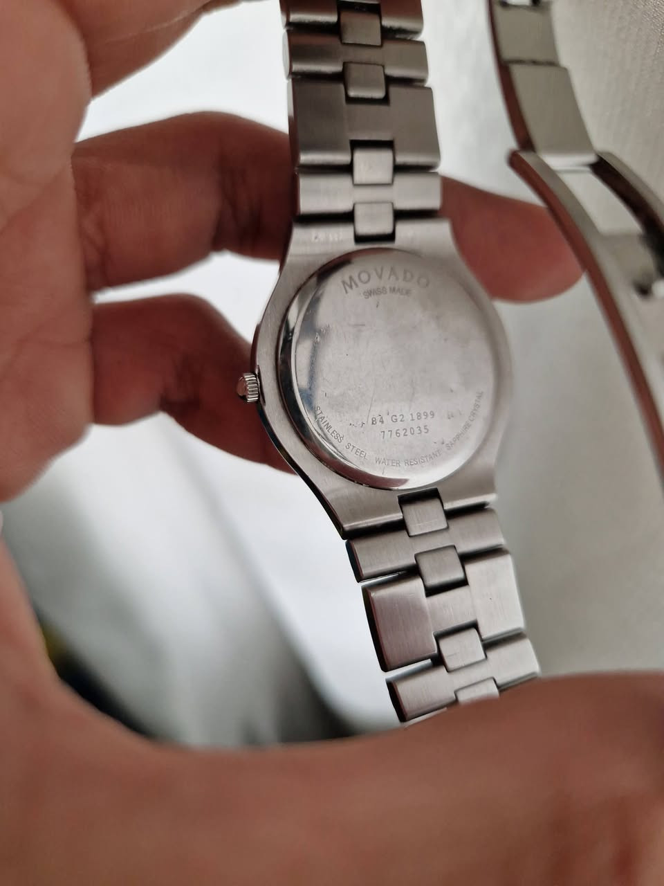 سلام عليكم ساعة موفادو العريقة  سويسري اصلي
فنتج انتاج قديم مكينة ذهبية 

دزاين العقارب جميل  

ساعة نضيفة غير مبدل شيء 

قطر رجالي كلاسك جميل ونازكة 
سعر 140 الف  للاستفسار  اكثر راسلني


**إذا كنت صاحب هذا الإعلان وتريد حذفه لأي سبب، رجاءا أرسل رسالة إلى الدعم الفني**