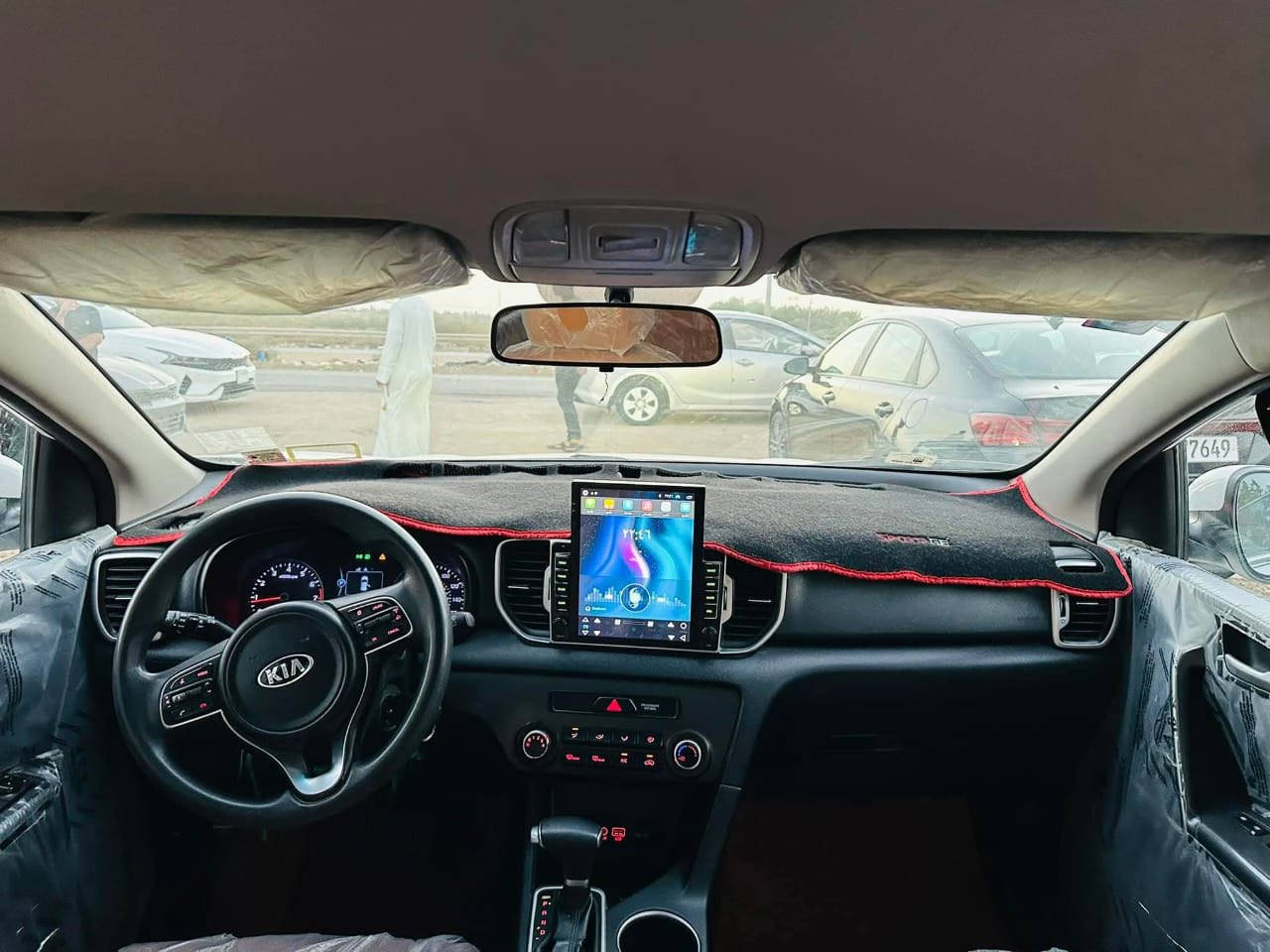 السلام عليكم كيا سبورتج موديل 2019 وارد أمريكي للبيع او مراوس بسيارة صالون سيارة جديدة سونارة موجود
