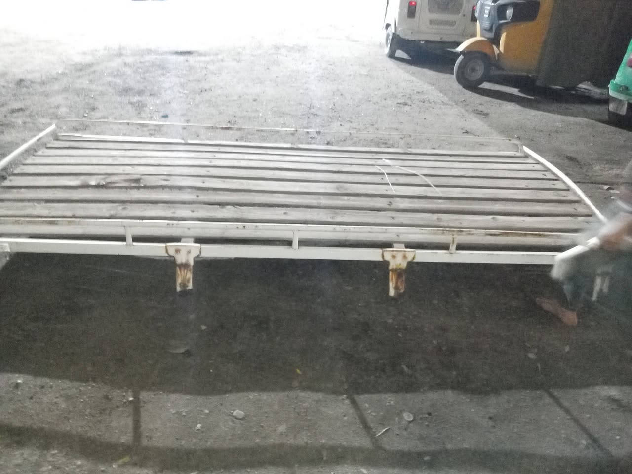 سيبايا فتون تصير لجميع الموديلات سعر 90 الف وبيها مجال مكاني بغداد ***********
