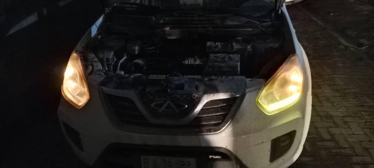 قبل قليل تم صيانه تيكو تعاني من مشكلة انطفاء مفاجئ وانطفاء عند صعود الجسر وعدم استجابة السكليتر للدعسة 
حيث تم فحصها بالاجهزة عند الكهربائين الاخريم ولم تبين نتيجة الفحص والخلل وبعد التواصل معي تمن صيانتها والحمدلله 
علي الكهربائي (الديوانية حي الفرات مجاور مدرسة السنبلة )
*********** 
اخواني الي يجيني خلي يخابرني قبل ليجي لان مو دائما متواجد ..
وبخدمتكم 🌹
