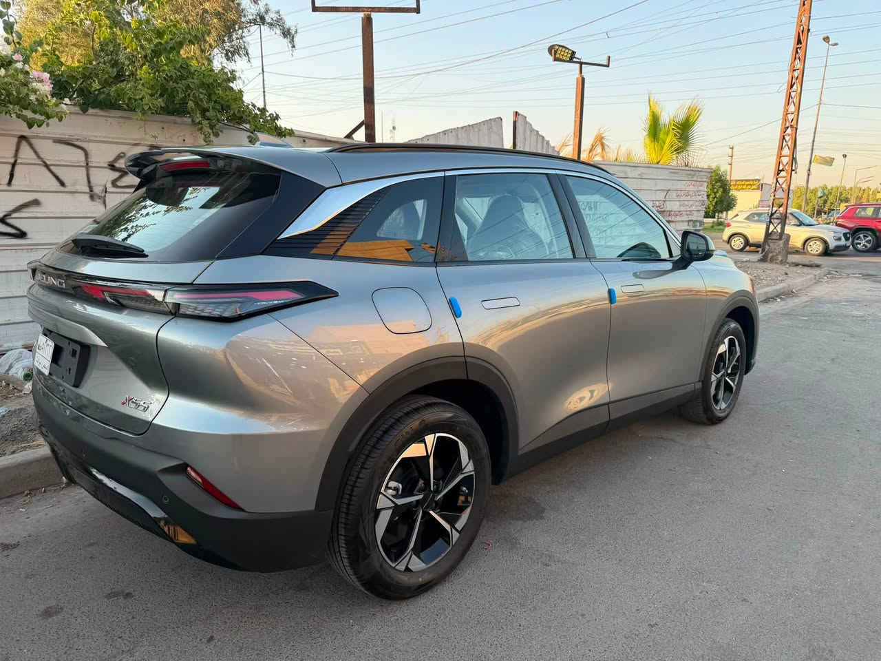 بايك x55 سياره تجمع بين القوه اليابانيه والتكنولوجيا الحديثه بحاله ممتازه جداً
المحرك 1500 Turbo مع منضومه كير 
ومحرك (ميتسوبيشي ياباني) لأداء عالي واعتماديه
السعر25 مليون  علماً ان السياره zero
مكانه بغداد 
تلفون ***********
