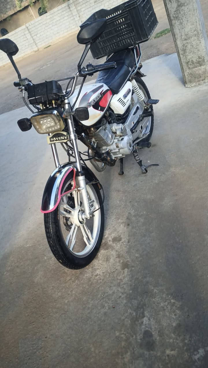 سلام عليكم دراجه لبيع موديل20 مكانه  فلوجه سعر 450 بي مجال شي قليل راسل خاص مفتوخ


**إذا كنت صاحب هذا الإعلان وتريد حذفه لأي سبب، رجاءا أرسل رسالة إلى الدعم الفني**