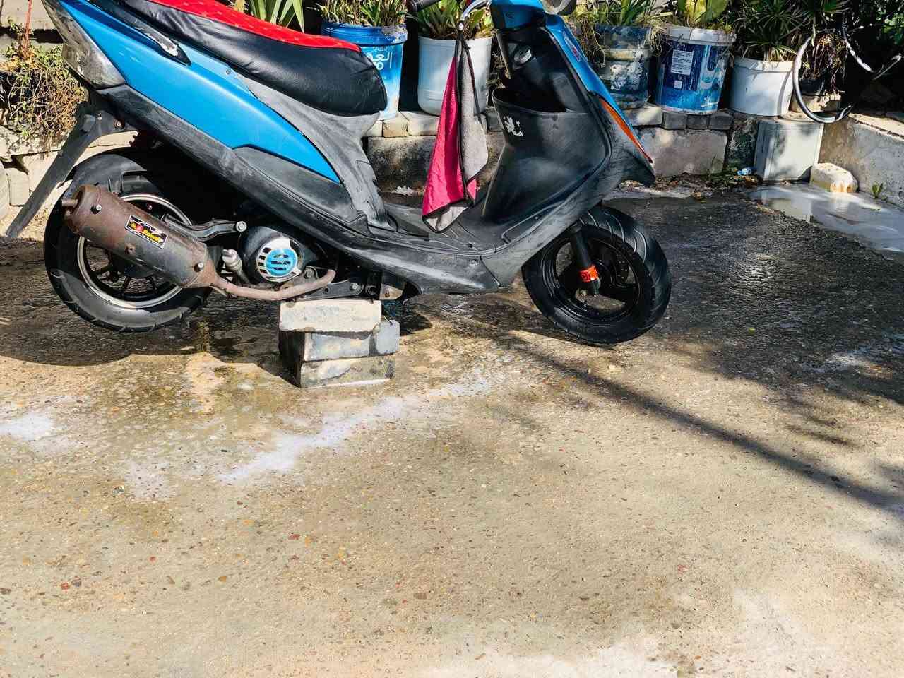 سلام عليكم ماكس عدله للبيع السعر 525المكان كربلاء الحسينيه الدراجة كاملة بوشة 55 التفاصيل على الرقم ***********
