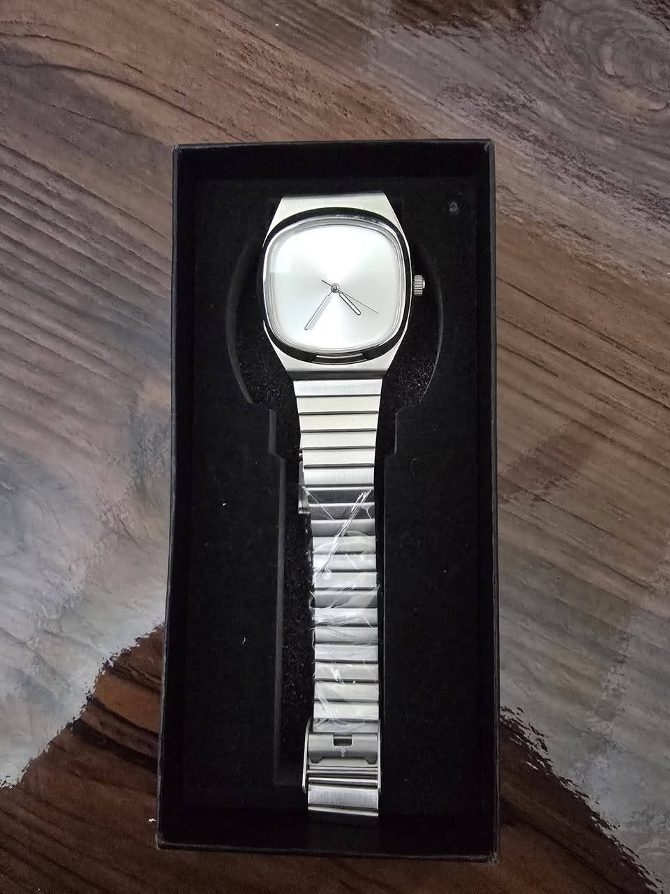 ساعة كوارتز للرجال مينا فضي فارغ وهيكل وسوار من الفولاذ المقاوم للصدأ. ستانستيل البيع لاعلى سعر واتساب ***********
