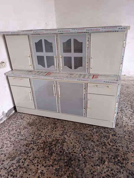 شغل درجة اولى مبطن باب وجهين داخل بنل ليسه بليت خفيف *********** البصرة
