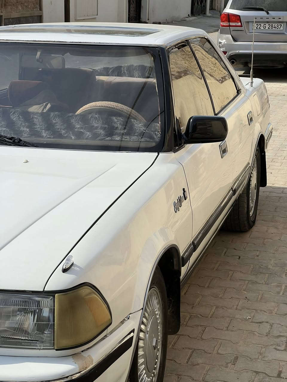 السلام عليكم
هارتوب موديل 1989 اصل يسره رقم بغداد تحويل مباشر كهربائيات كير تبريد خير من الله مكينه بيها خيط تبخير السياره حلوه وموجها سعرها. 43 وبيها مجال للشراي 
للاستفسار اتصال 
***********
***********
