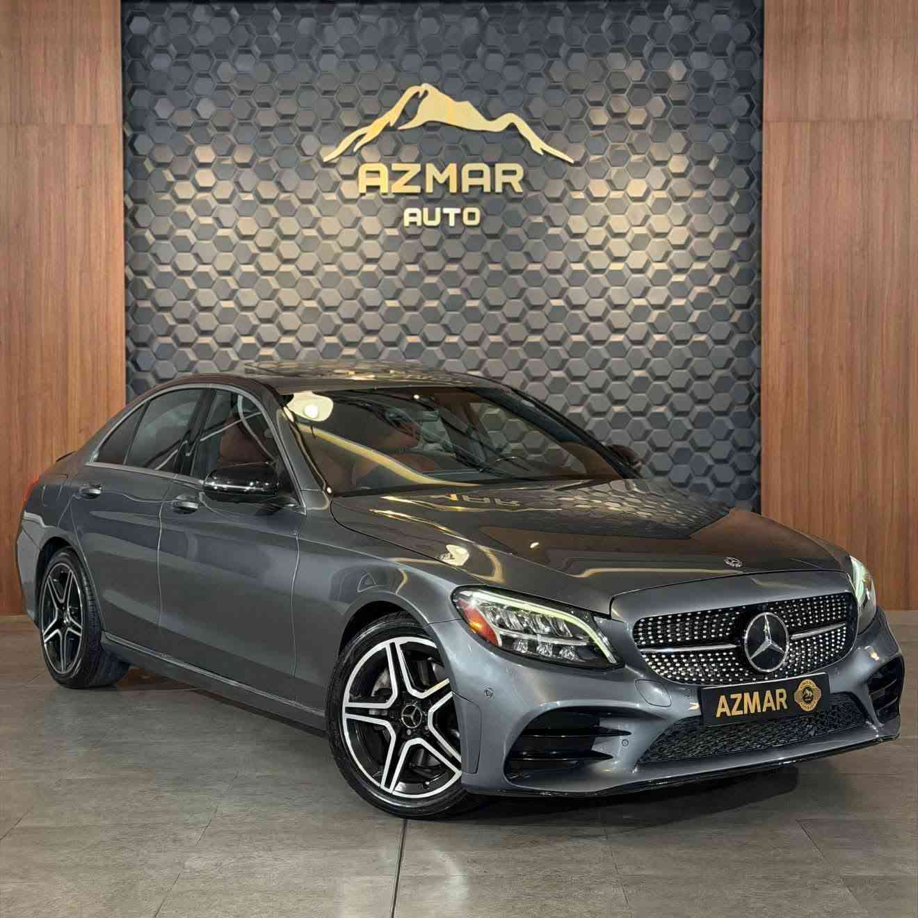 Mercedes benz C300🇩🇪
سعر مميز : 245$ ورقة
موديل : 2020
داخل احمر و سماعات برومستر

سلايد 
ماوس
 داخل 64 لون متغير
كشنات كهرباء (3 وضعيات تحكم) 
بك لايت لد  
لايتات زينون (داينمك) 
بصمة تشغيل 
رادار امامي
رادار خلفي
نقطة عمياء
كامرة خلفية دوارة 
داخل جلد احمر (اصل) 
‎شاشة كار بلي 
سستم سماعات برايمستر
ثيمات amg
شاشة ترحيب amg

السيارة وارد امريكي  
كير و محرك كلها بشرط بدون فتح و اي خلل

سعر : ٢٤٥$ ورقة
للاستفسار : ***********
العنوان: السليمانية المعارض الجديدة شركة ازمر اوتو معرض رقم ٣٤

