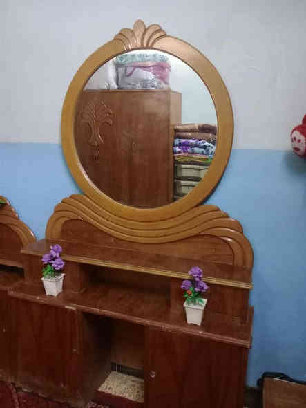 غرفة نوم للبيع بدون قنصور سعر 100 الف خاص موجود رقمي ***********
