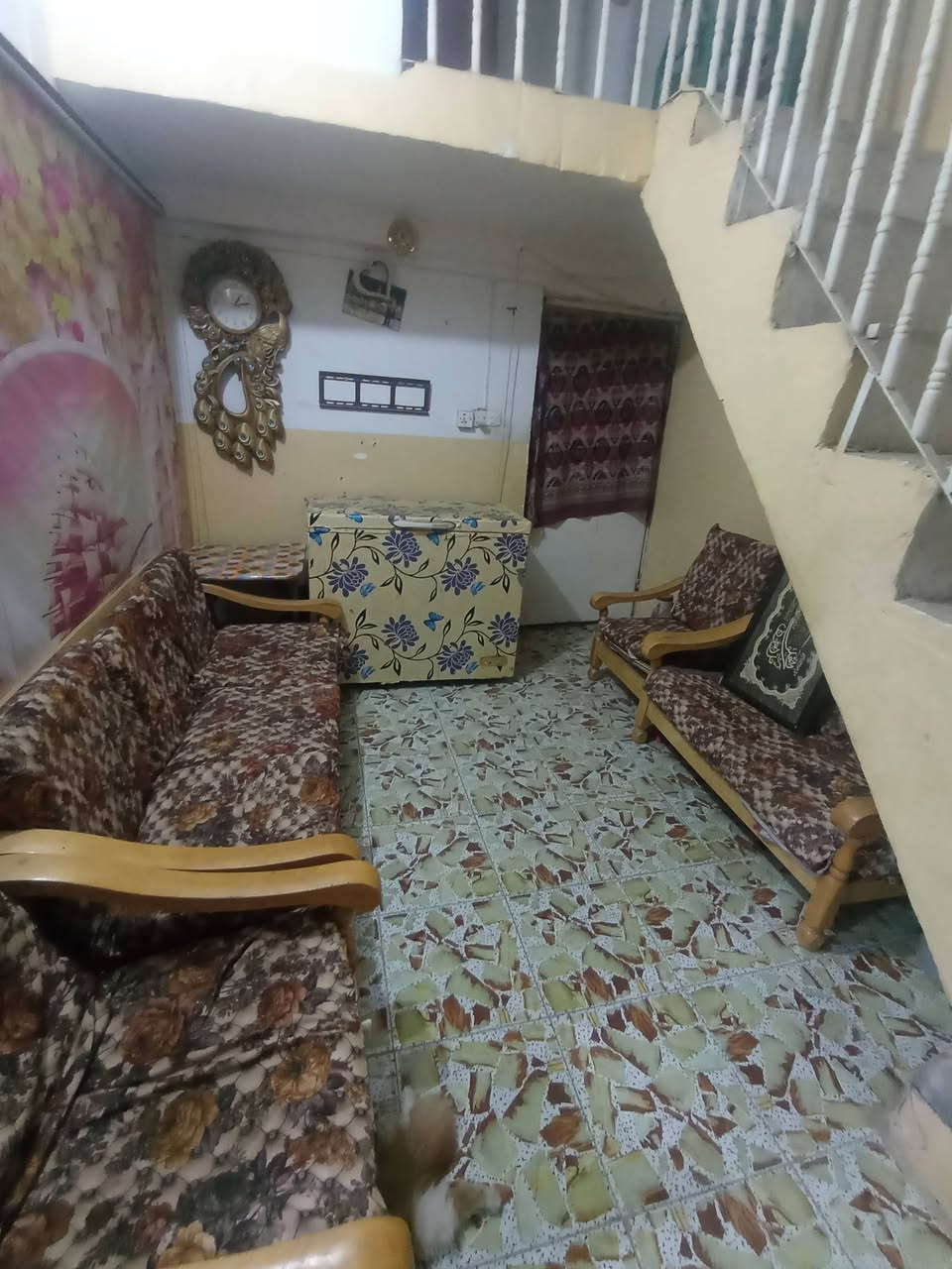 دار زراعي سند 25 غرفتين وصاله ومطبخ وكليدو وصحيات نادر 2 خدمي كراغول قرب كافتريا ابو  عمار استفسار ***********
