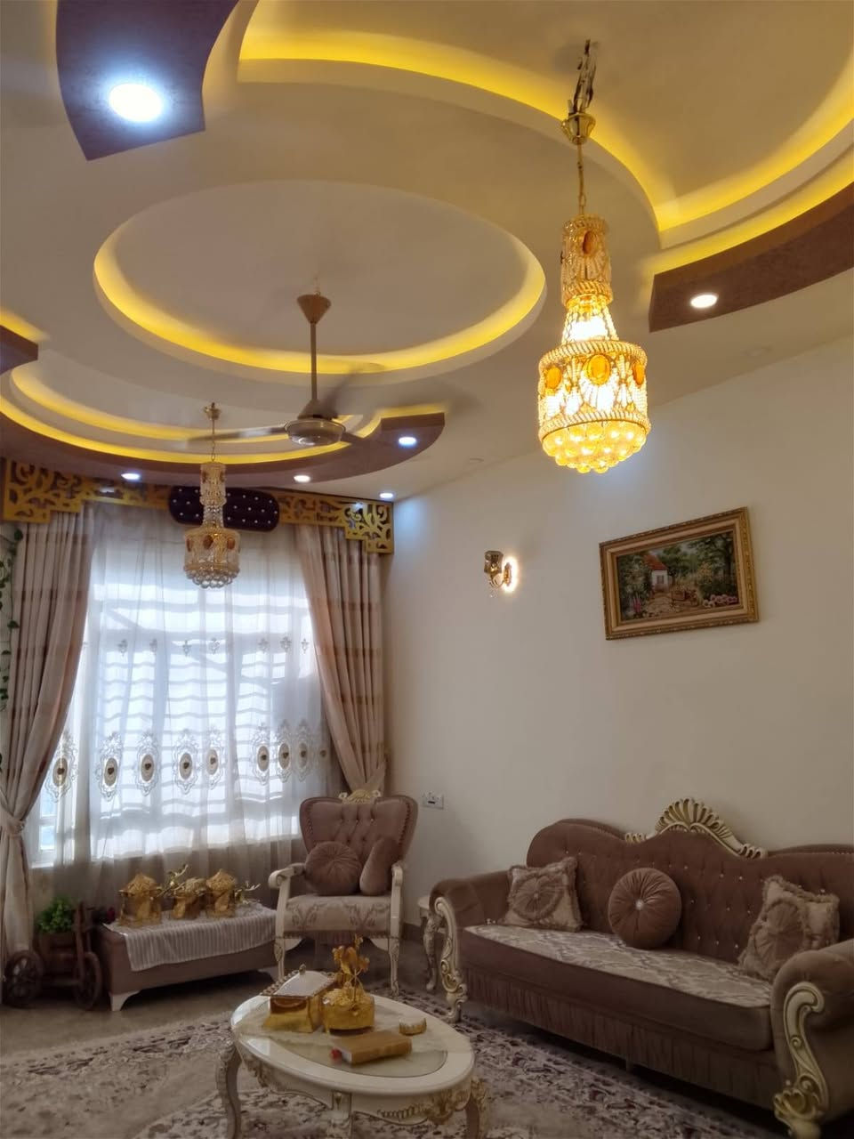 بيت طابقين  للبيع دوانم المعمل 
اول فرع بعد سياج المعمل (فرع صيدلية الندى ) 
المساحة 200 . 10 ×20 
اربع غرف 
للاستفسار أكثر زورو مكتبنا ركن الافراز مقابل ركن الخضراء  او الاتصال على الرقم ***********
#عشتار_للعقارات_واشراف_البناء
