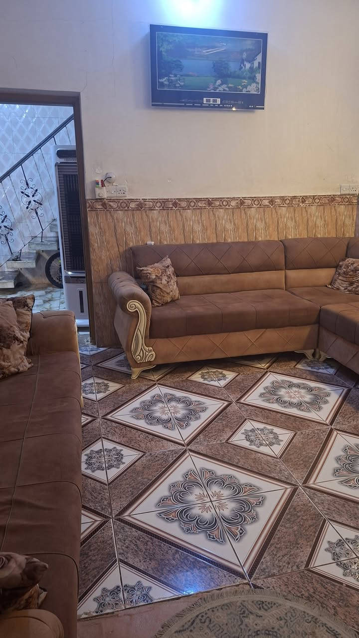 يالله بيت ١٢٥م يم التجهيزات التربيه حي العسكري البيت طابقين بناء حديث للبيع او مراوس بيت وناخذ فرق حسب الاتفاق
الاستفسار الاتصال
***********
***********
