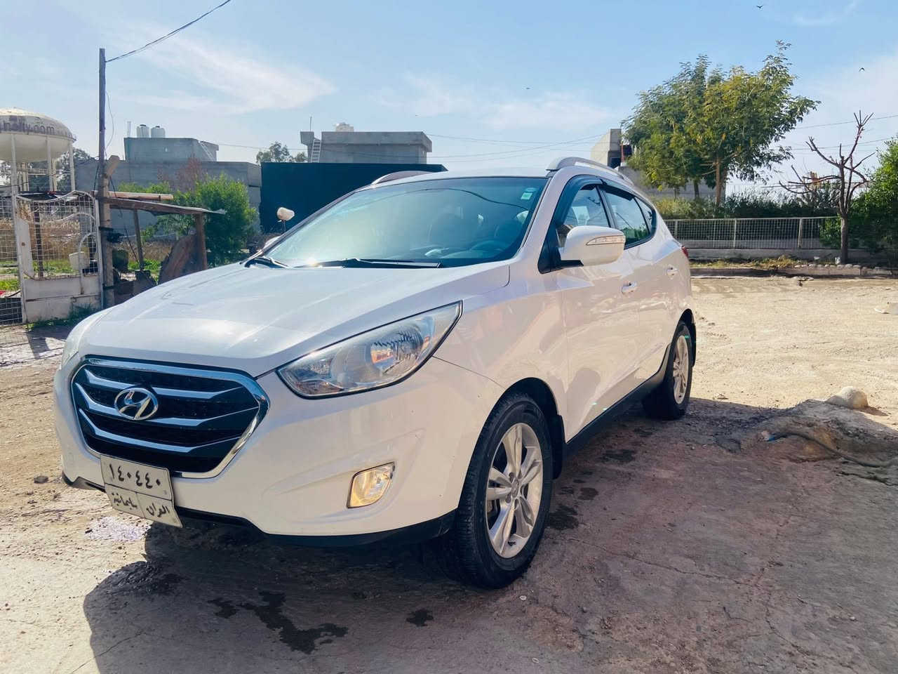 هونداي توكسون للبيع ٢٠١١
لون اليض
رقم سليمانيه 
سنويه لحد ٢٠٢٨
٤ ويل كروم 
شاشه ايباد
سياره بدون ضربة و صبغ و شخوط 
سياره نضيفه مال بيت 
ماشي ١٩٠ الف حقيقي 
السياره فقط مبدله كازكيت 
عنوان السياره ديالى خانقين 
للاستفسار عن السعر الاتصال على الرقم 
***********
