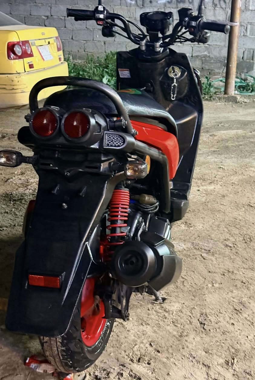 سكنس جبلي بلادية كفالة صارلهة 15 يوم من نزلته مكاني بغداد تقاطع درويش
***********
