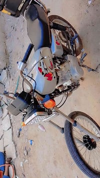 للبيع تعمير 24 شاصي ارشه 17 07801261262