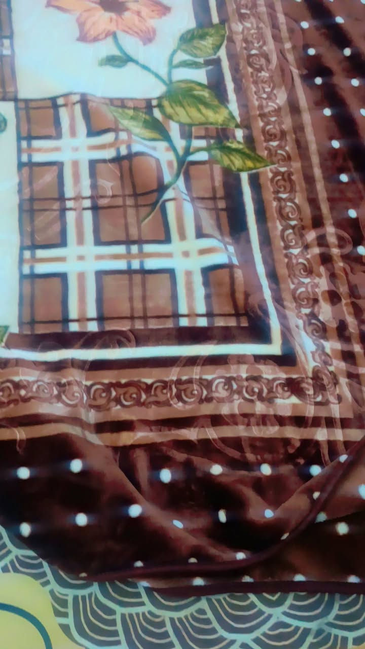 السلام عليكم وصلت بضاعه نضيفه كلش بطانيات عله اربعه دواشك امخاد مكانه كوفه اصباطعش تموز شارع المطار قرب أسواق فتك للاستفسار الاتصال على الرقم التالي *********** وكل الهله بيكم
