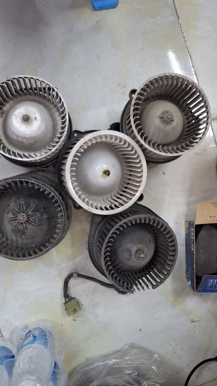 السلام عليكم ورحمة الله وبركاته 
رمضان كريم وكل عام وانتم بخير 
أدوات احتياطية تصفية 
بغداد العامرية 
***********
