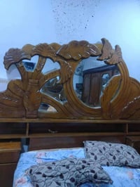 سرير • غرفة نوم