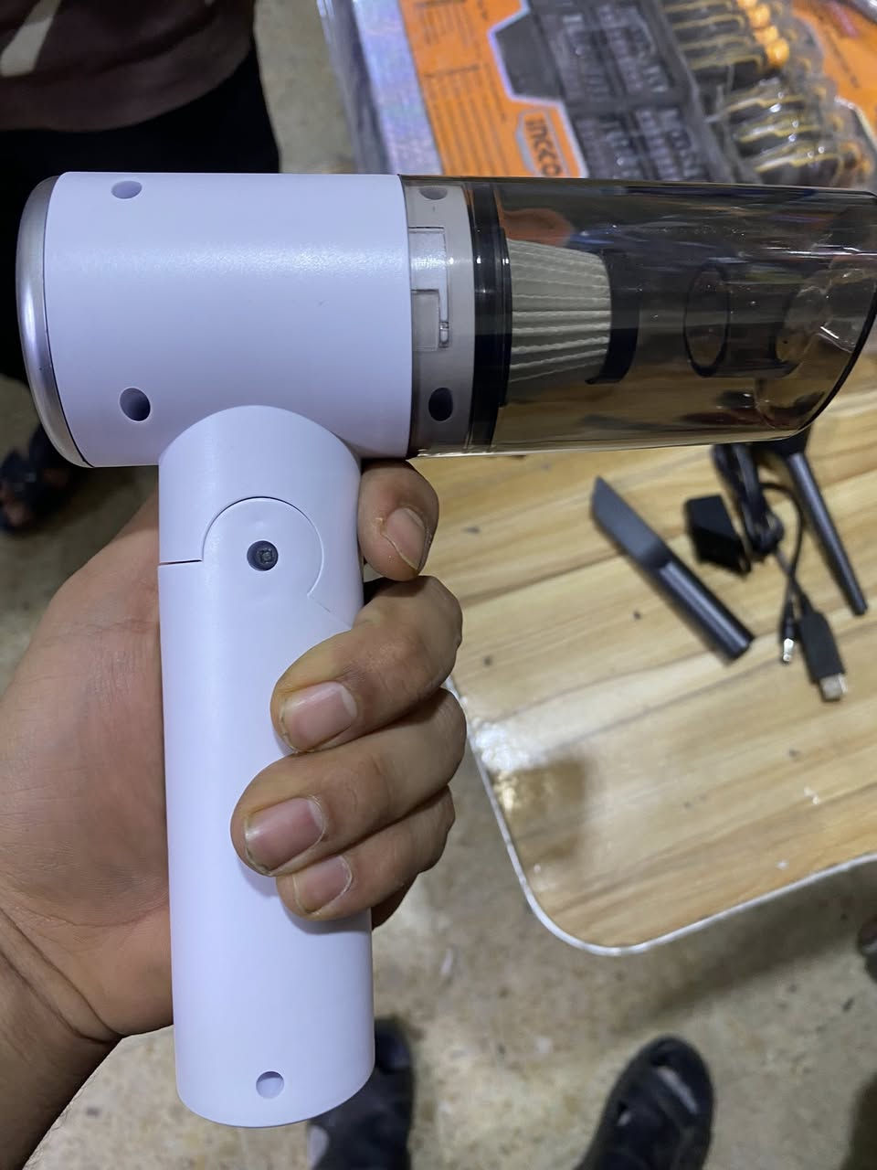 مكسنة شحن من ماركة وي توك الاصلية 
سعر القطعة ١٥ 
توصيل ٥


**إذا كنت صاحب هذا الإعلان وتريد حذفه لأي سبب، رجاءا أرسل رسالة إلى الدعم الفني**