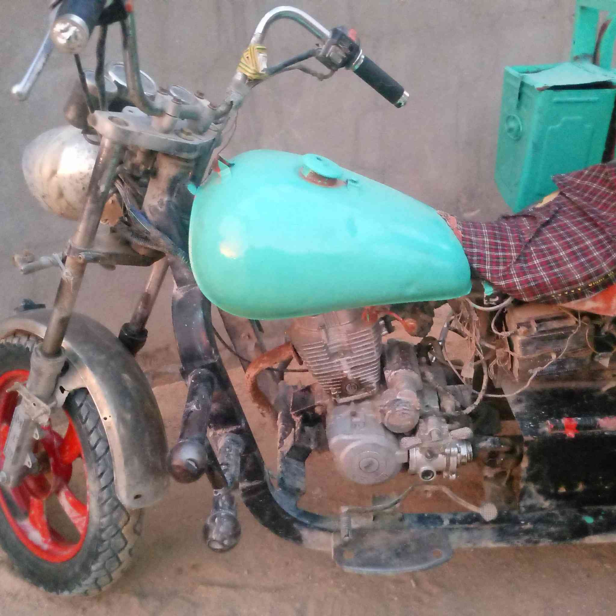 ستوته للبيع كلك تايرات جوبلس محرك نضيف كهربائية شغاله اكسن مسكر مكاني نجف سعرها 600


**إذا كنت صاحب هذا الإعلان وتريد حذفه لأي سبب، رجاءا أرسل رسالة إلى الدعم الفني**