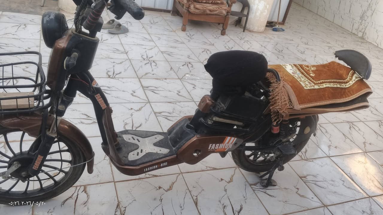 دراجه شحن نضيفه شوفت عينك السعر 250 مكاني نجف مستعجل علبيع رقمي ***********
