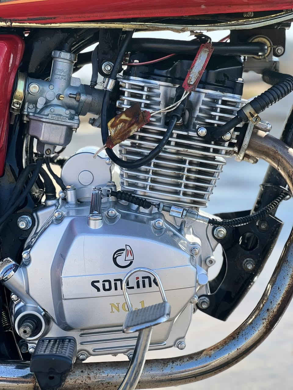 السلام عليكم شباب دراجه سيفان سولنك موديل23كامله مابيه نقص مكاني ديالى بعقوبه الصناعه الثالثه رقمي لتواصل***********
