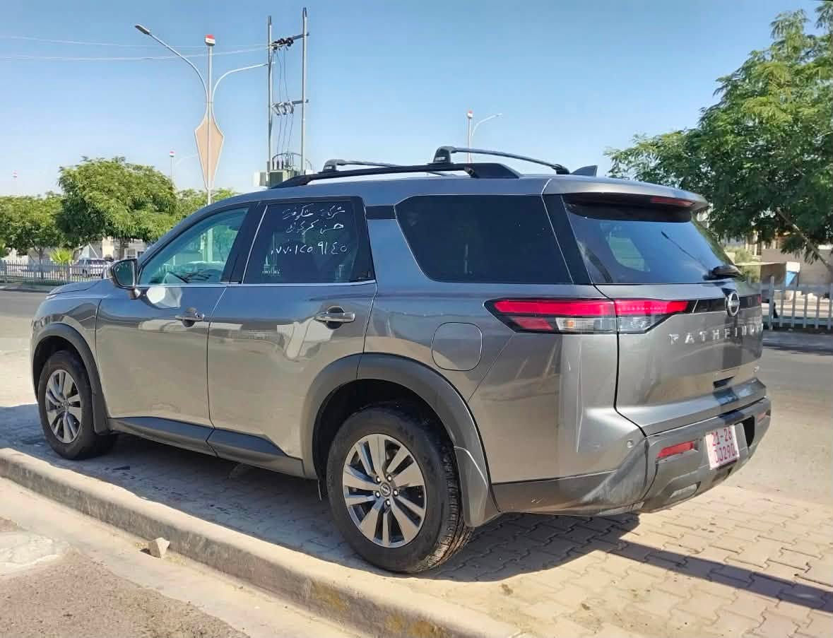2024 Nissan Pathfinder, SV 
السيارة كــاتـــي تتـــرقم .اربــيل ..سليمانية ..دهوك
السيــارة بدون صبغ… فقط تعديل راس الچاملخ  .. مع رصعة  في حافة البنيد  
بدون شواصي بدون دواخل. جميع الإرباكات سليمة. 
العداد 9 الف مايل
مواصفات 
بانـوراما. 
دخول ذكي 
بصمة تشغيل وتشغيل عن بعد
داخل لون ابيض👌 
حـجم المحرك V6..3500
اوتوماتيك 9سرعات مع تبديل يدوي للمقود
مقاعد vip
رادار امامي وخلفي وجوانب. 
 نقطعة عمياء تحديد المسار 
شاشة كبيرة اندرويد
ومواصفات كثيرة اخرى. 
رقم الشاصي 5N1DR3BB5RC295238

للاستفسار اكثر عن السيارة يرجى مراجعة معرض المربد لتجارة السيارات كركوك حي الخضراء شارع المعارض. أو الاتصال على الرقم 
***********
