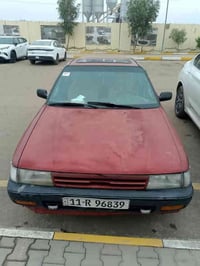 للبيع كارينا 96هز جديد مكانها بغداد 07725912330رقم بغداد