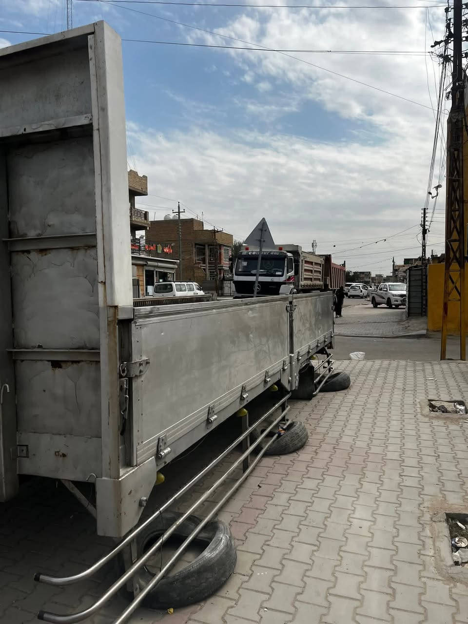 بدي سته وربع اربع قطع سبايدرات ستيل جاملغات بكلايتات كامل كاعية جكر مكاني ميسان ***********
