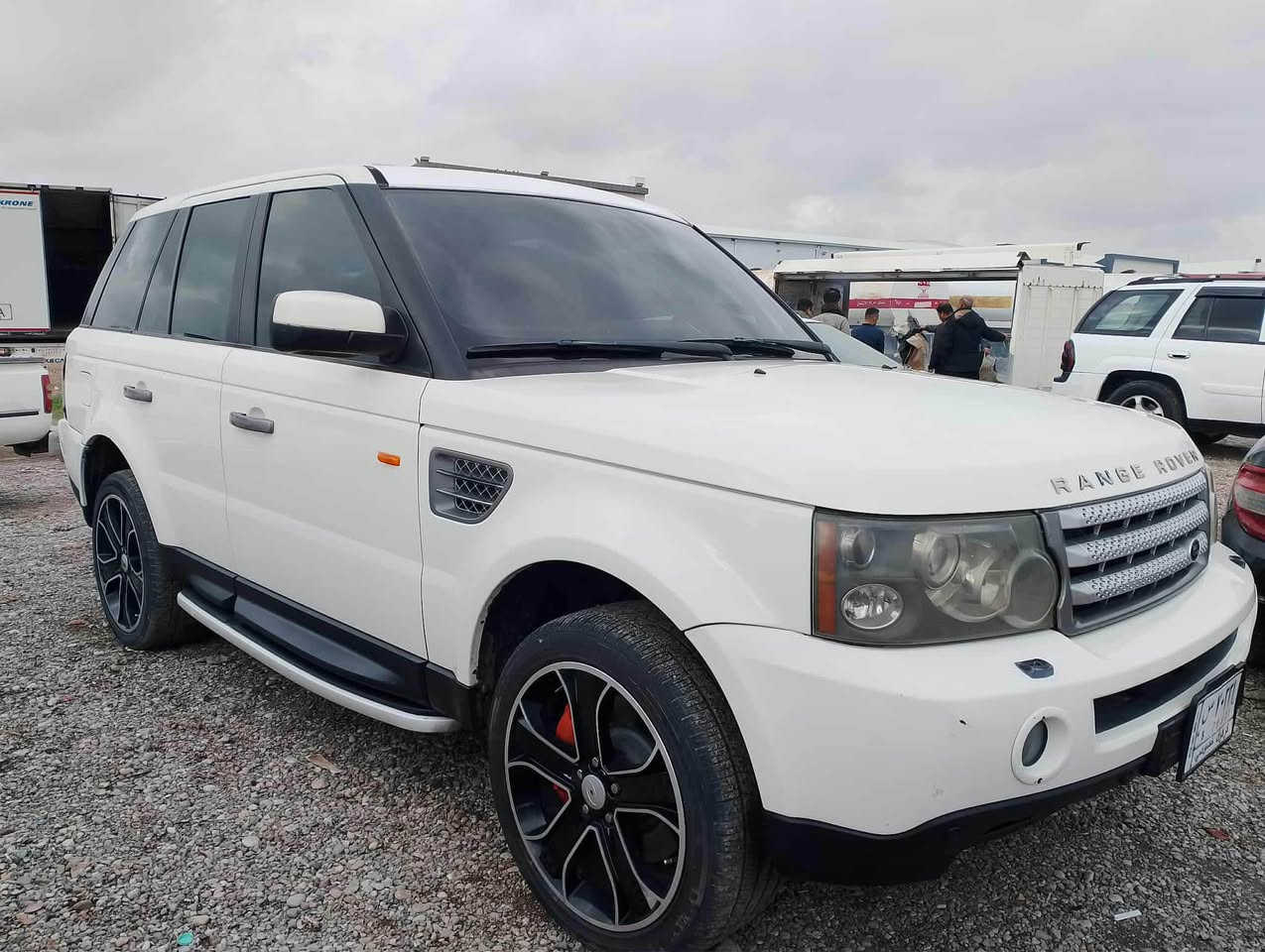 تەنها 55 گەڵا
ڕەنج ڕۆڤەر ساخ مۆدێلی 2008 هەشت بستۆن بەنزین سوپەرجارج ناو زەرد بئ رەقەمە گێڕ تۆماتیک تەبریتی بەس خازی تیا نیە  نمونە لەجوانی  فول فول مواسەفات  کۆدی بۆ کراوە گۆڕینەوەش ئەکەم نرخی تەنها 55 گەڵا و مەجالی تیایە 
ژ.م*********** *********** كالار, السليمانية
