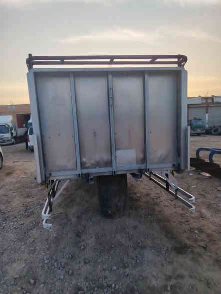 السلام عليكم بدي للبيع
صفاح 70،، سته وربع العنوان واسط الصويرة ***********
