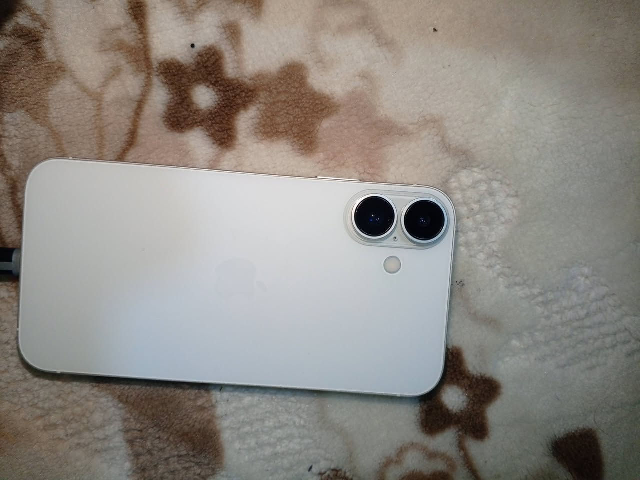 Xr  محور عال ١٦
نسبه البطارية ١٠٠ باتري مبدل جديد 
ذاكره ٦٤
الفيس ايدي مايشتغل بصمة الوجه
نهايته ٢٠٠


**إذا كنت صاحب هذا الإعلان وتريد حذفه لأي سبب، رجاءا أرسل رسالة إلى الدعم الفني**