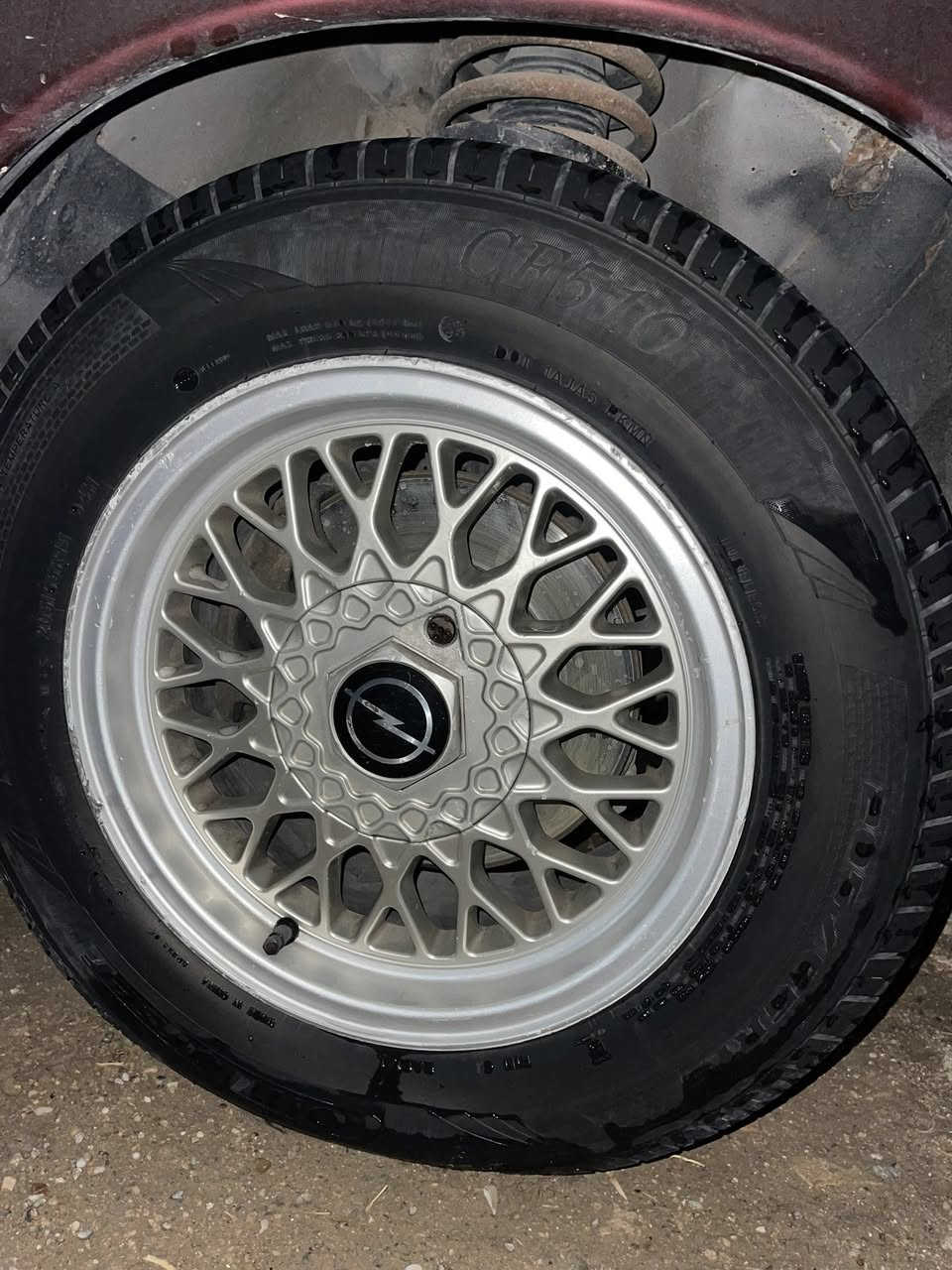 سلام عليكم
أوبل اوميكا مخزنه نظيفة  

مديل ١٩٨٩ 

بغداد باسمي 

لون ماروني 

محرك ٣٠٠٠ عدل وكير عادي جديدات بدون صرفيه بانزين صرفها كلش حلو 

داخل نظيف وكشنات جديدات 

فقط الدشبول بي كم فطر اثر الشمس 

والكشر الخارجي جديد بس ينرادلها بولش لان طافيه لمعتها بدون قطره معجون ولا طخه ولا صبغ 

صدر جديد 

ادامه للسياره كامله بلكات ونوزلات واتر بم قوايش واير فلو 

وايسي سياره صلوات على نبي صاروخ تسارع ونشاط 

تخم تايرات ويل خليه البلادي ++ ويل السبير منازل البلادي الماني مالتها 

سياره بالخير الي ياخذها 

للاستفسار الاتصال على رقم *********** 

مكان السياره بغداد بوب الشام 

السعر المعروض ٥٠ وبيها مجال للطيبين
