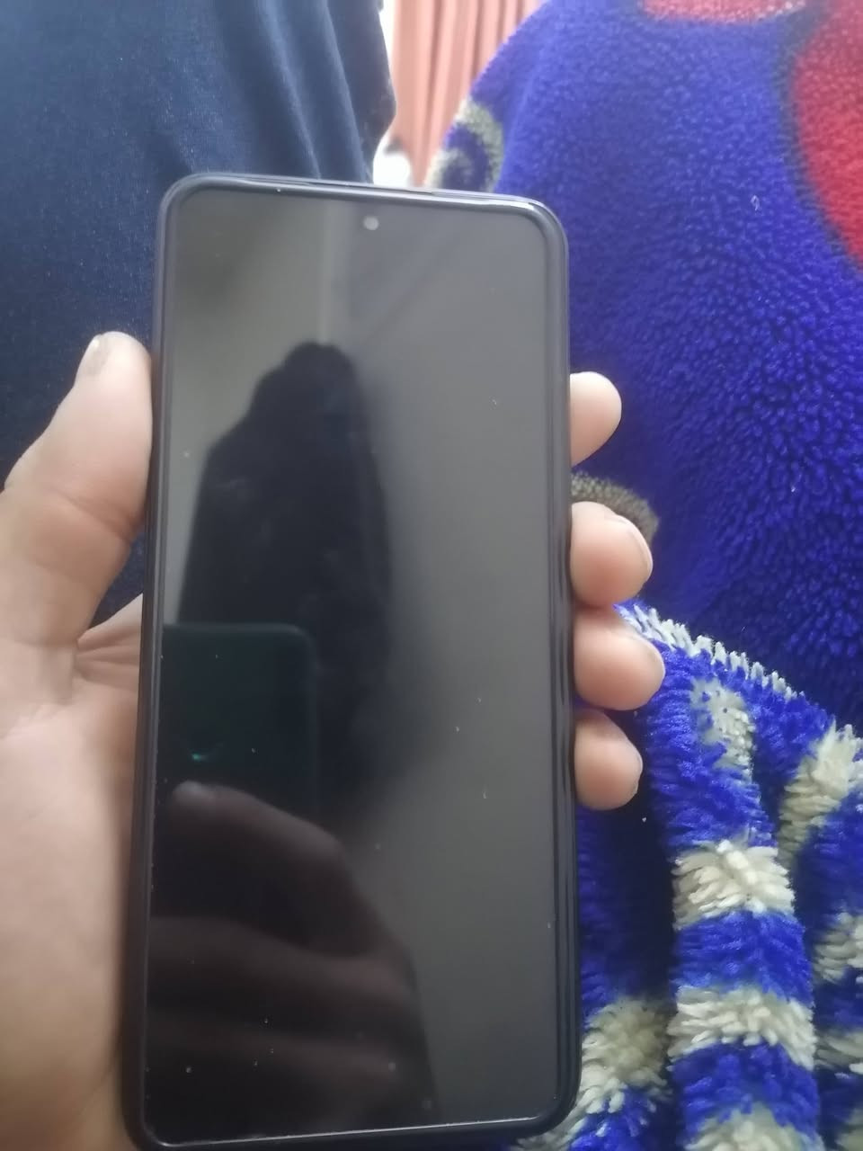 السلام عليكم موبايل ريدمي 12 ذاكره 128 جهاز نضيف قيم واخذه بالعافيه للتواصل *********** او خاص تحياتي
