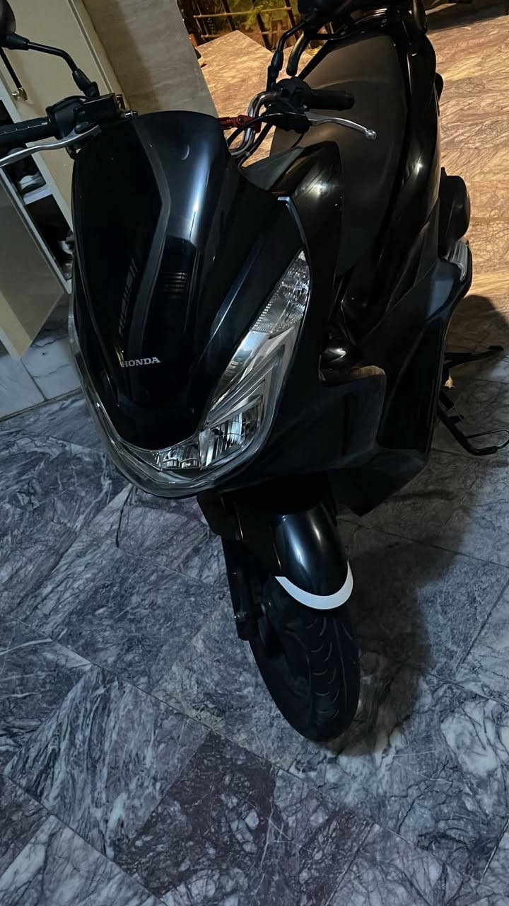 السلام عليكم بي سي اكس ياباني جي إف ١١ رقم دراجه مواصفات فول بعدها بحاله الوكاله صالنصتها رياضي  فقط تجوه مَوِ໑ وياها السعر ١٦ وبيها مجال شي قليل عنواني بغداد الجديده الرقم ***********
