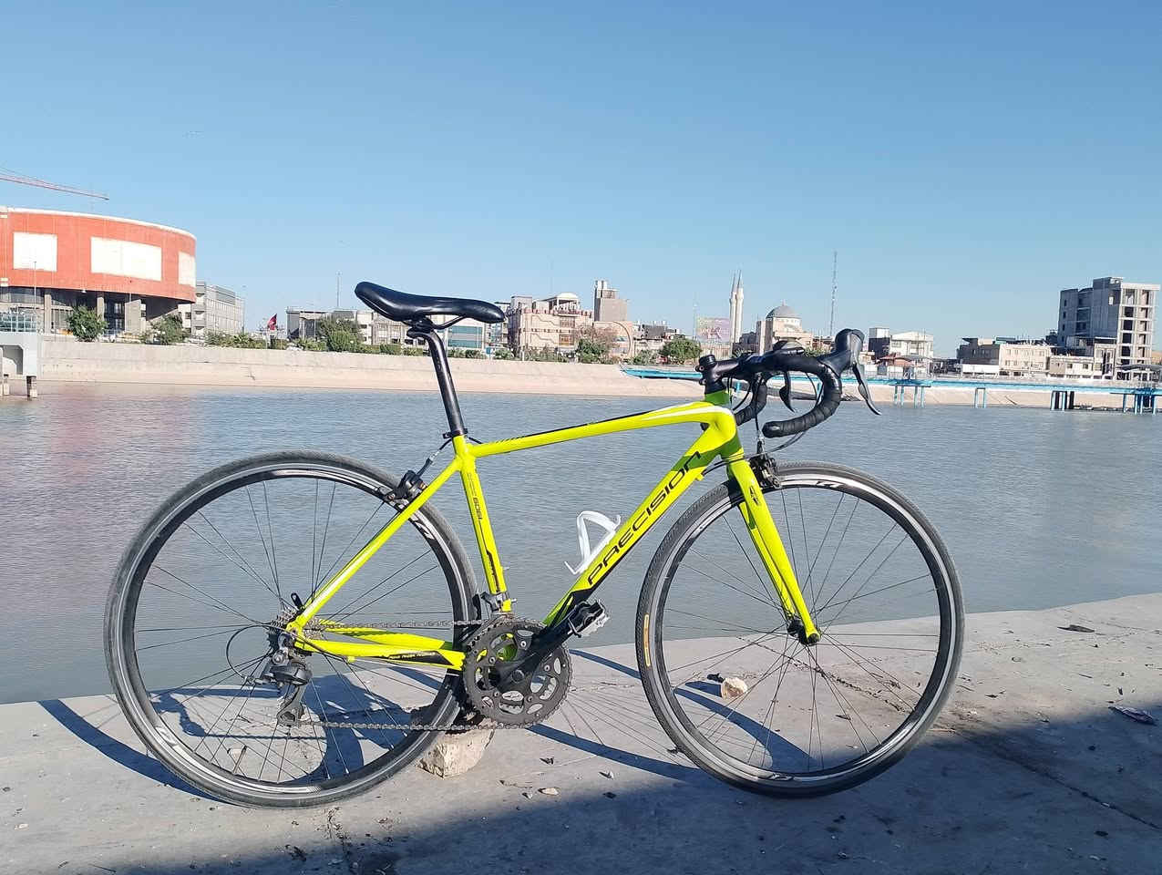 رود بايك precision
فريم المنيوم گروبست شيمانو كلارس 8×2 
سعرها 250 وبيها مجال 
للمواصفات اكثر تعال خاص


**إذا كنت صاحب هذا الإعلان وتريد حذفه لأي سبب، رجاءا أرسل رسالة إلى الدعم الفني**