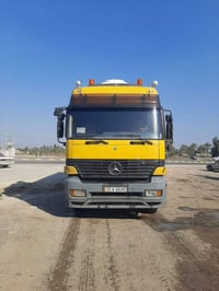 سياره للبيع جاهزه من كلشي گير كهربائي مكينه 42 سنويه ل30 بأسمي ولتفاصي...