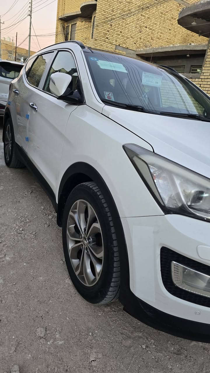 سنتافيا 2014 خليجي
جاملق وبنيد صبغ 
رقم بغداد دولي
فول واحد على واحد 1/1
سقف بانوراما بصمه تشغيل أبواب
كشنات جلد كشنات كهرائي
اشاير ترحيب نضام هايبرد
نزول منحدرات مرايات شفط سايد بريك 
كامره خلفيه زغيره حساسات خلفيه 
ترحيب عنده الاقتراب و تحكمات ستيرن
تبريد ثلج ٣ قطع تبريد وبردات خلفيه
حجم المحرك 6 سلندر 7راكب 
مكانه ناصريه مركز
سياره بل واقع احله 
مستعجل عله البيع
رقم راعيه ***********
