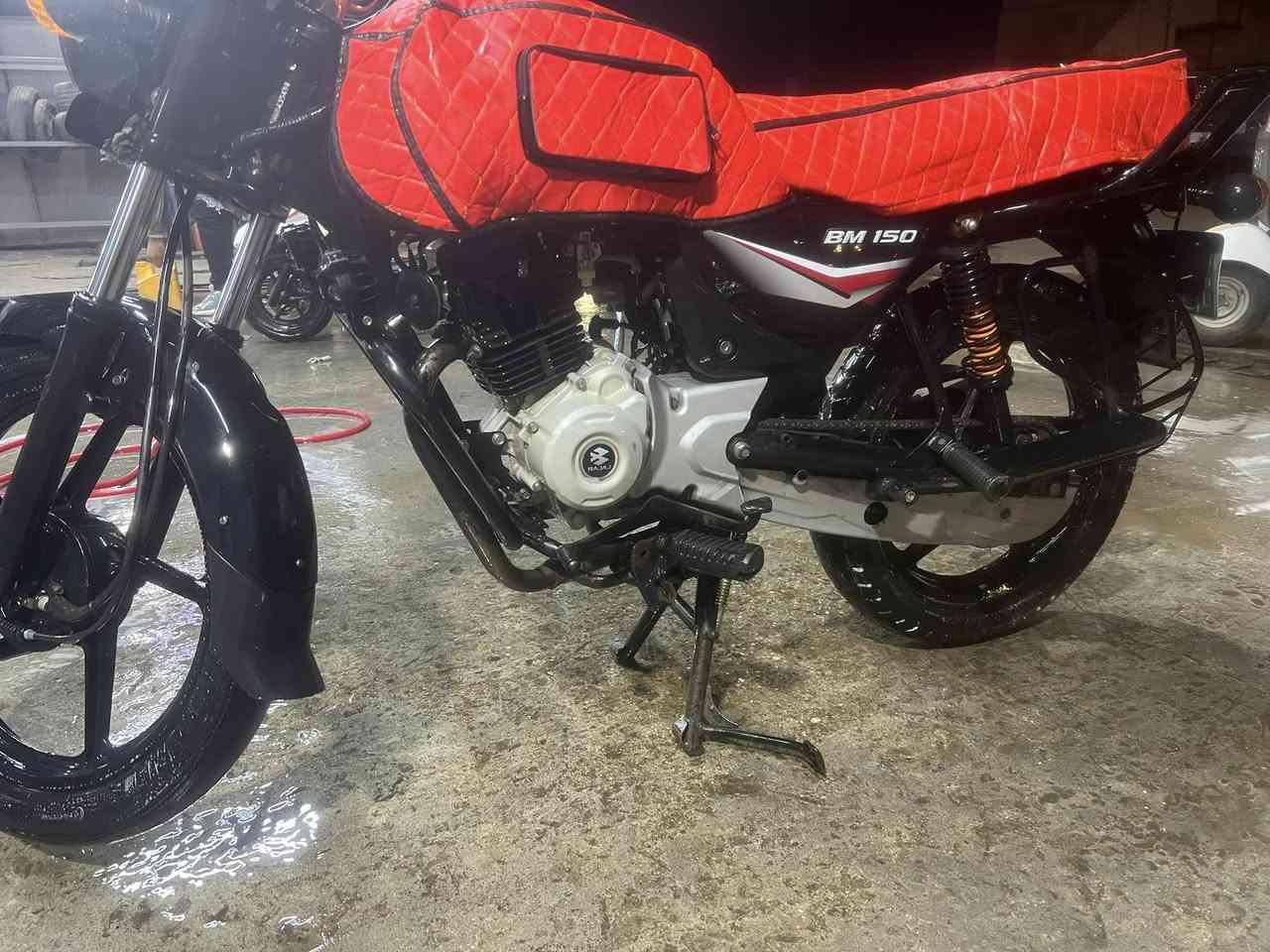 السلام عليكم بوكسر 22 شهر العاشر مرقم سنوية بأسمي السعر مليونين مكاني الدورة ***********
