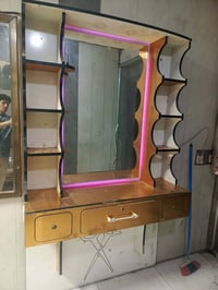 2 ميوزه حلاقة و2 مري خلفيات. السعر 150 للبيع.بغداد قريب على بسمايه.اتص...