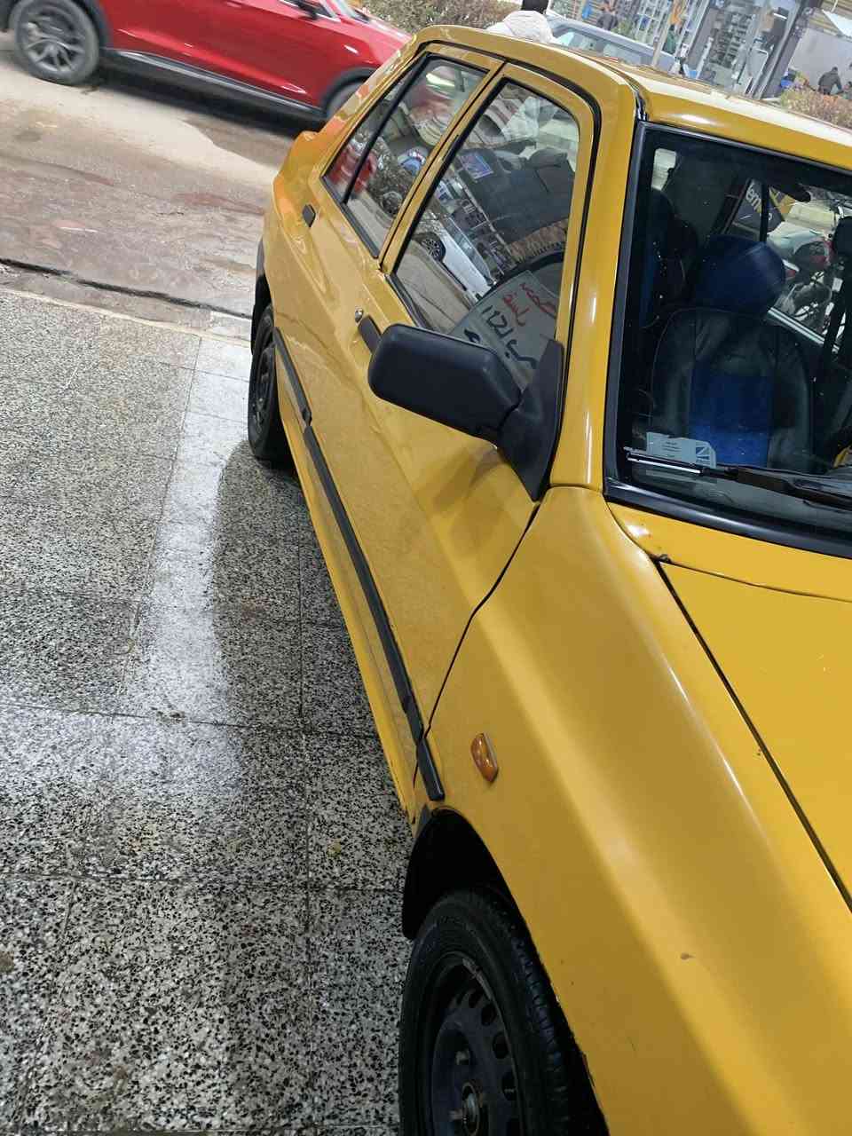 السلام عليكم سايبه موديل ٢٠١٨ بأسمي  مبدل بنيد  وجاملغ وباب السايق يناردله صبغ  بيها منضومه غاز السياره خير من الله مال عيشه  ايرباك طاك بيها السعر ٤٢ وبيها مجال ***********
