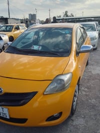 سياره يارس للبيع السعر 65 بمجال 07819688954